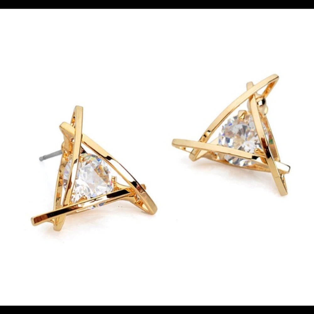 💙💎💲FIRM🛍➕BUNDLE 4 DISCOUNT! CAGED CZ💛TRIANGLE - Picture 7 of 8
